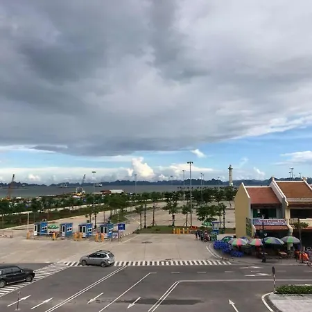 下龙湾添西哈奇酒店